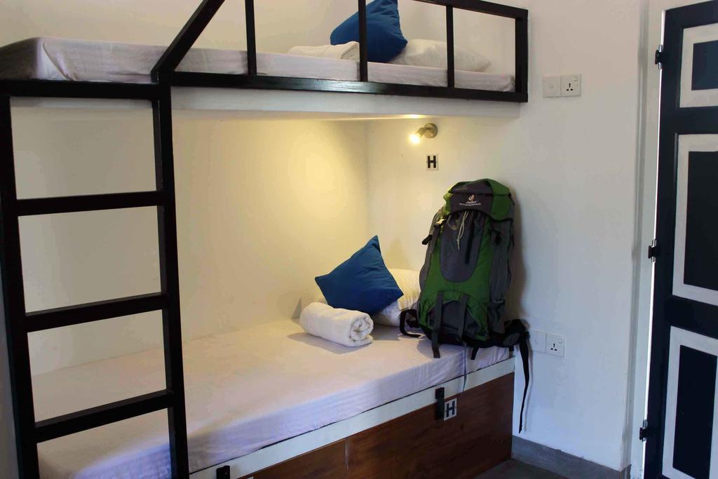 My Hostels Mirissa Room photo